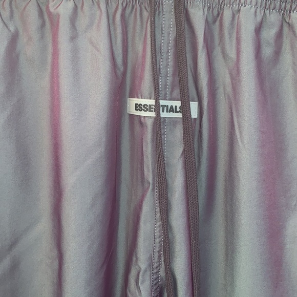 Essentials by Fear of God iridescent pant - Picture 2 of 11